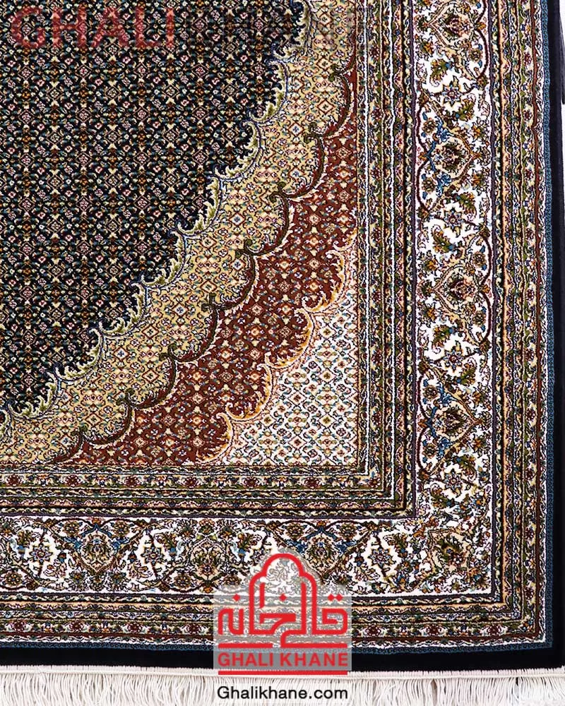 فرش نگین مشهد طرح ریز ماهی 700 شانه کد 2609 سرمه ای