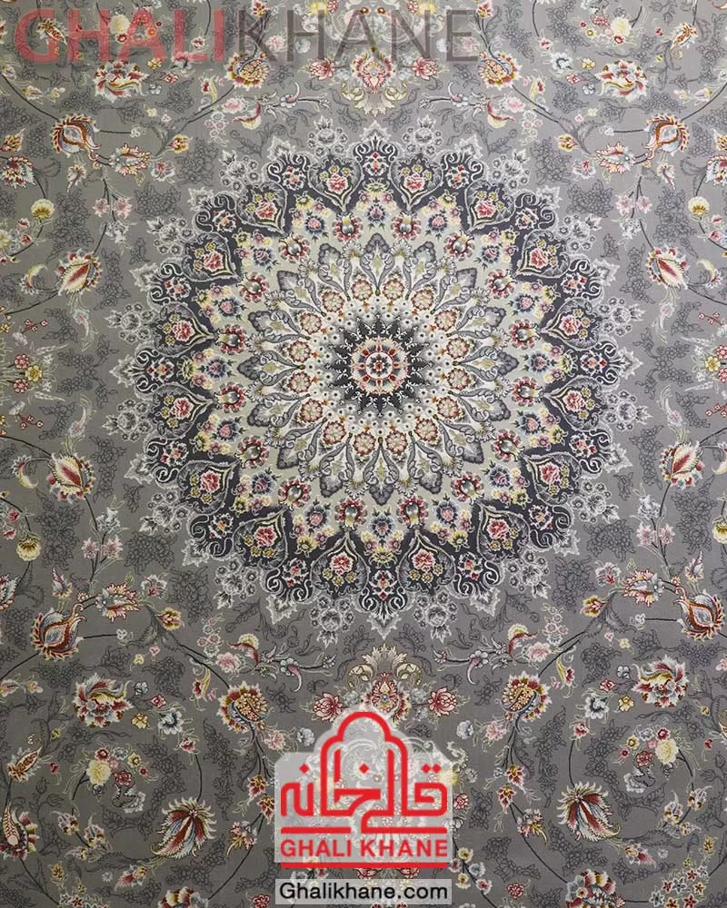 فرش تهران طرح آراگل فیلی اصیل ترنج دار