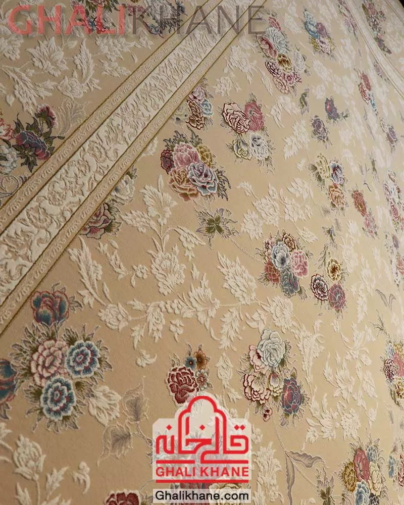 فرش ایده آل طرح چیچک کرم گل برجسته