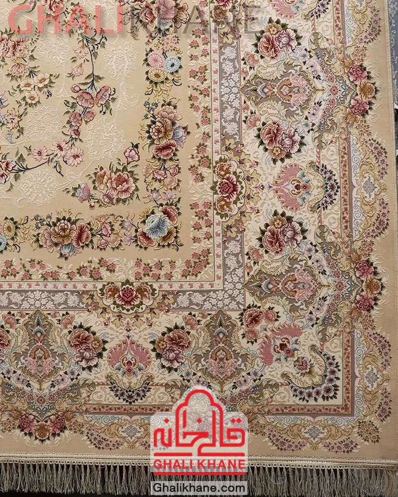 فرش ایده آل طرح خاتم کرم