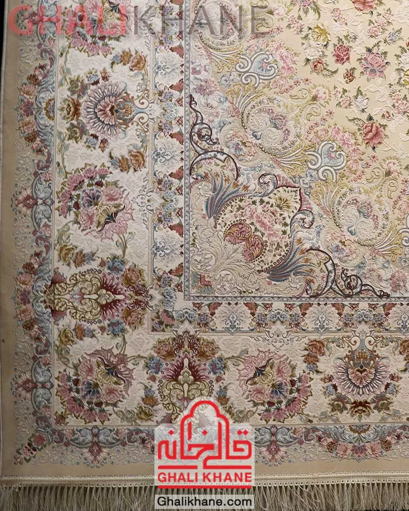 فرش ایده آل طرح گلسار کرم