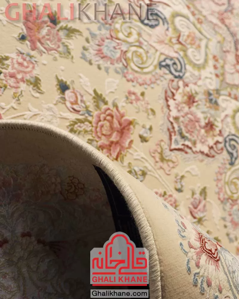 فرش ایده آل طرح گلسار کرم 1200 شانه تراکم 3600