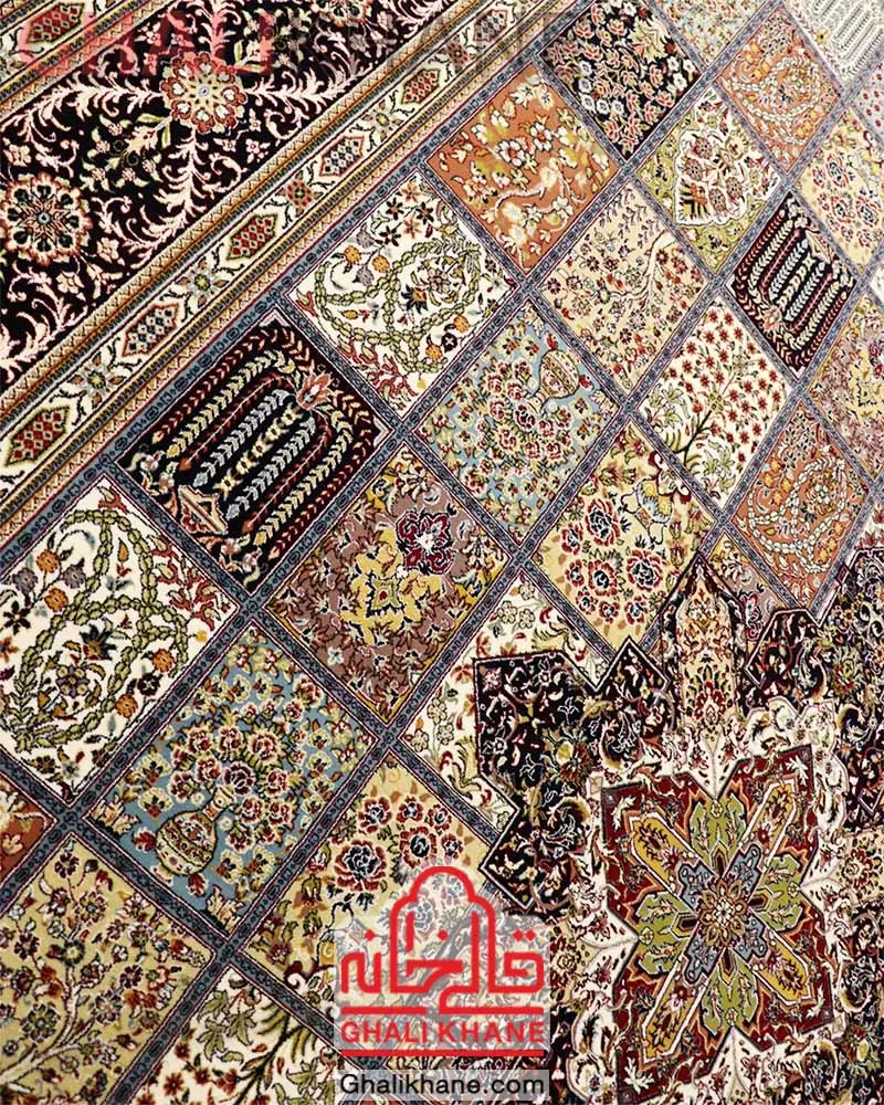 فرش ماشینی زمرد مشهد طرح خشتی کد 25017 آبی