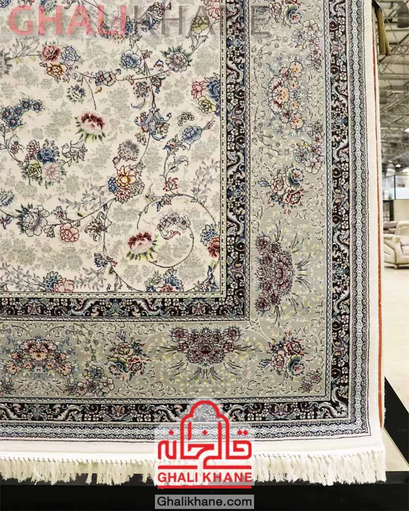 فرش زمرد مشهد 700 شانه طرح افشان کرم کد 25069