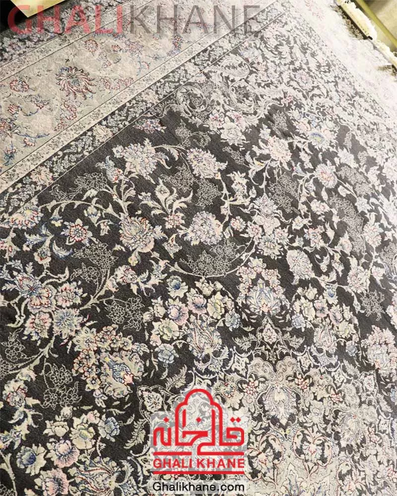 فرش زمرد مشهد 700 شانه کد 25070 زغالی