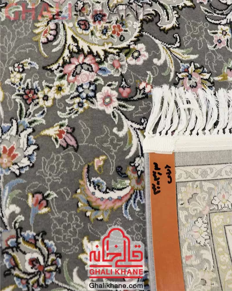 فرش زمرد مشهد 700 شانه گل برجسته کد 30003 دودی