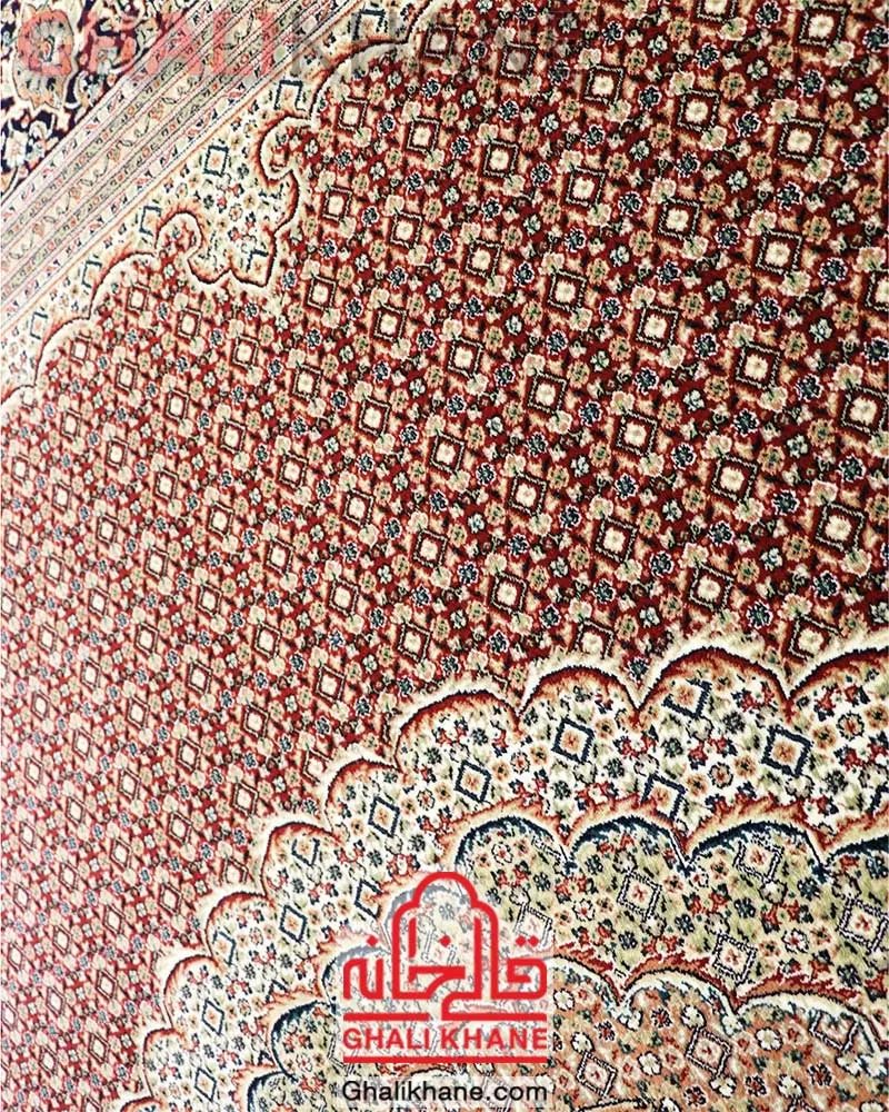 فرش زمرد مشهد طرح ریز ماهی 700 شانه لاکی کد 14016