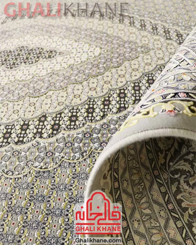 فرش زمرد مشهد 1200 شانه طرح ریز ماهی کد 23001 الماسی روشن