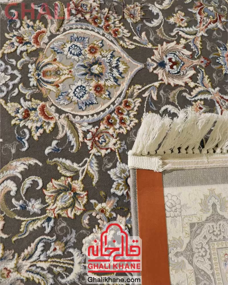 فرش زمرد مشهد کد 37000 الماسی گل برجسته