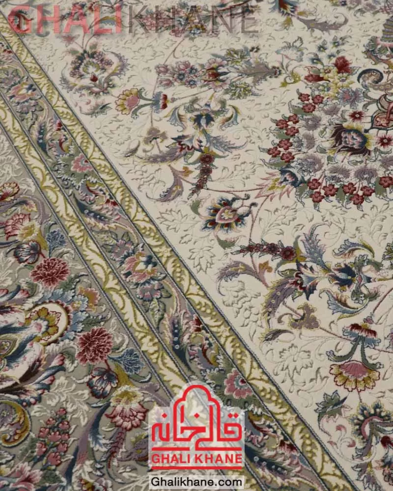 فرش زمرد مشهد کد 55000 کرم ۱۵۰۰ شانه