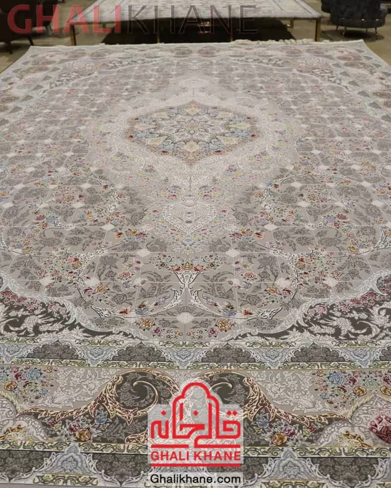 فرش زمرد مشهد ۱۵۰۰ شانه طرح خشتی کد 55002 صدفی