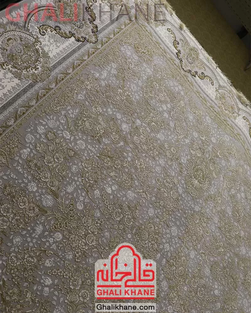 فرش نگین مشهد ۱۵۰۰ شانه طرح افشان کد 1503 نقره ای