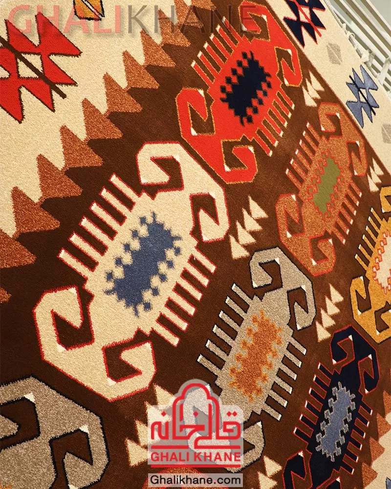 فرش ستاره کویر یزد کلکسیون شاهسون 320 شانه کد SH-B055-8881 قالیخانه