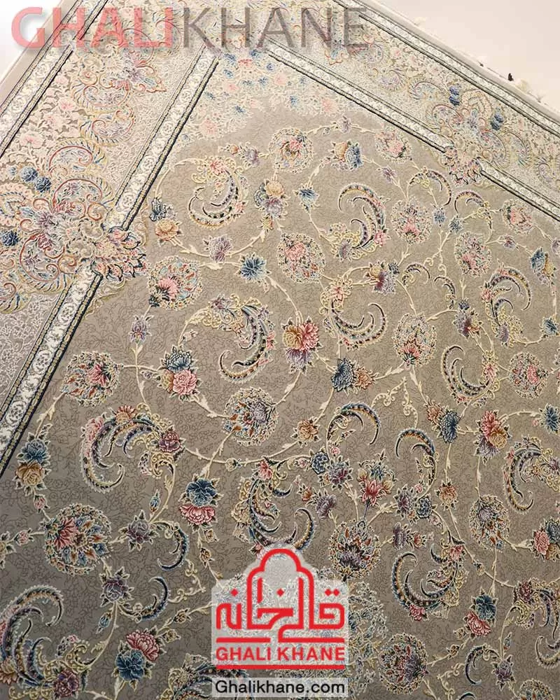فرش ستاره کویر یزد کلکسیون نقش جهان 1000 شانه کد HI-E040-2037 درجه 1