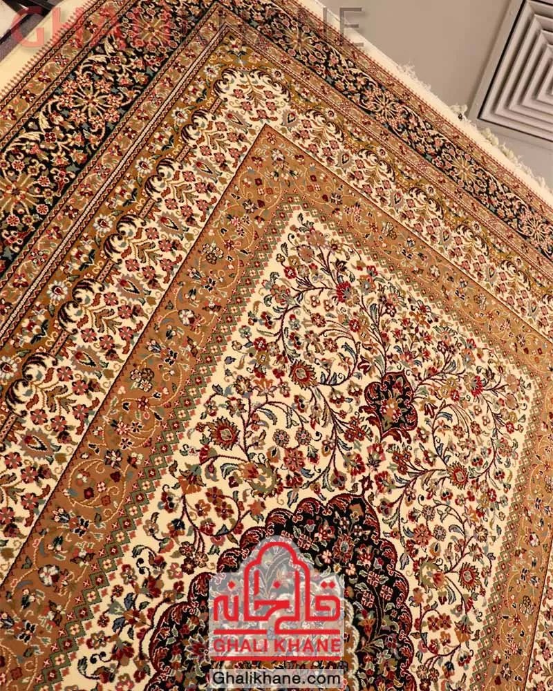 نمایندگی رسمی فرش ستاره کویر یزد کلکسیون ایساتیس 500 شانه کد IA-I008-8009