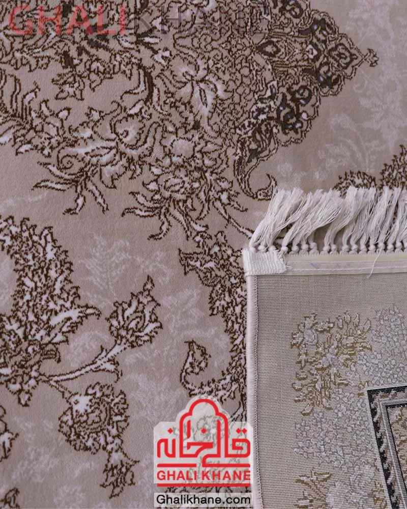 فرش زمرد مشهد کد 28000 کرم