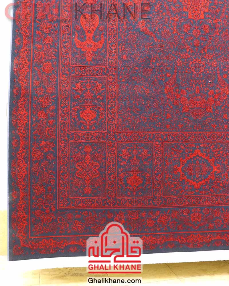 خرید فرش تهران 1200 شانه طرح کتیبه سرمه‌ای لاکی