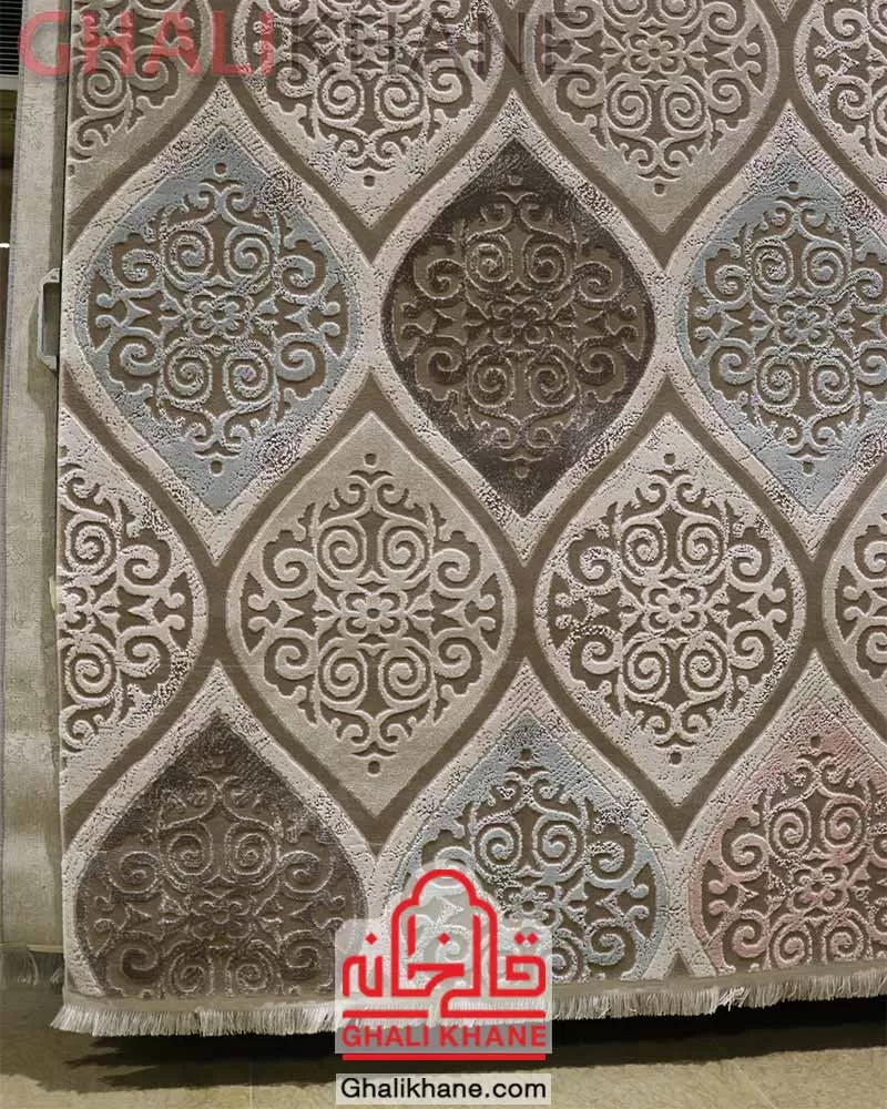 ارسال سریع   فرش زمرد مشهد 410 شانه کد 2114