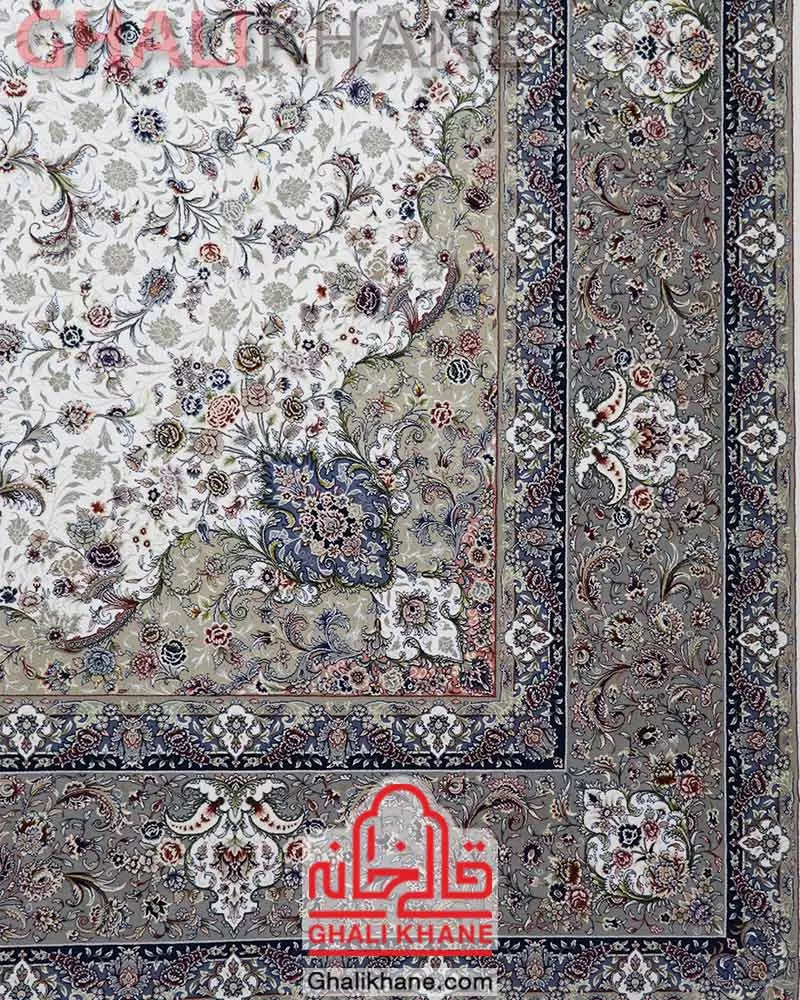 زمرد مشهد کد 57000 کرم با حاشیه الماسی