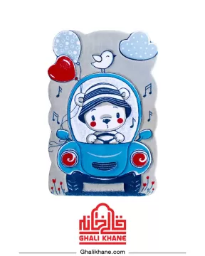 فرش فانتزی کودک زرباف طرح مسافر کوچولو