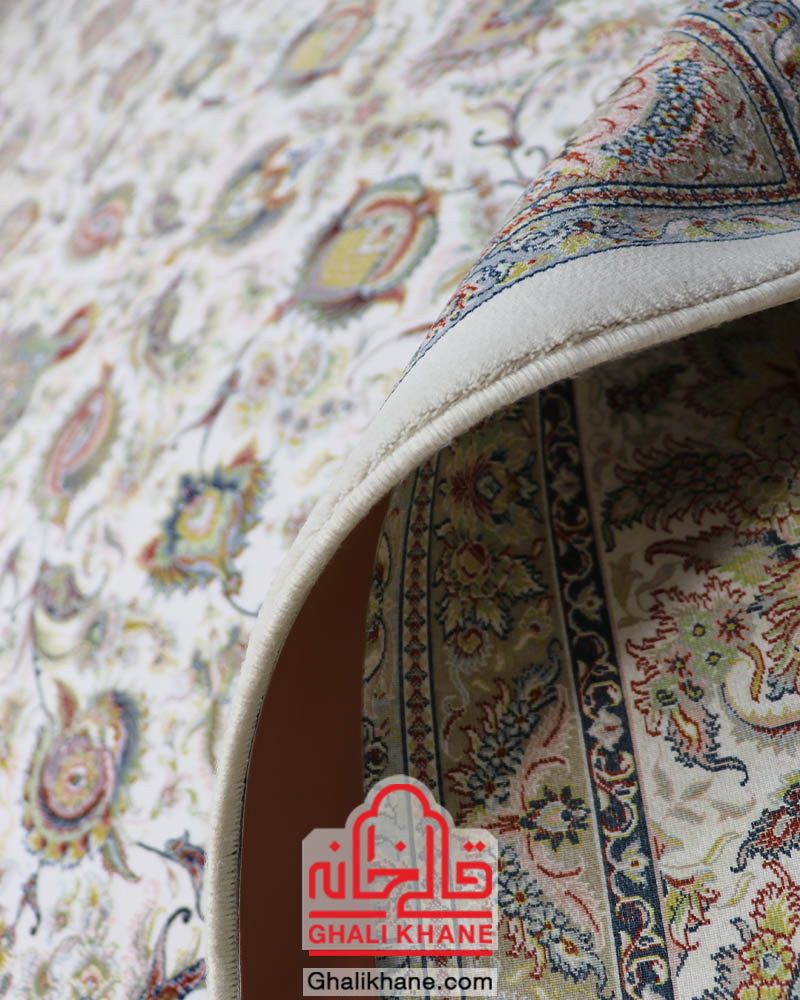 فرش زمرد مشهد 1500 شانه کد 45000 طرح افشان کرم حاشیه کرم