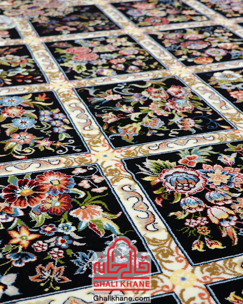 فرش نگین مشهد 700 شانه کد 2601 سرمه ای طرح خشتی