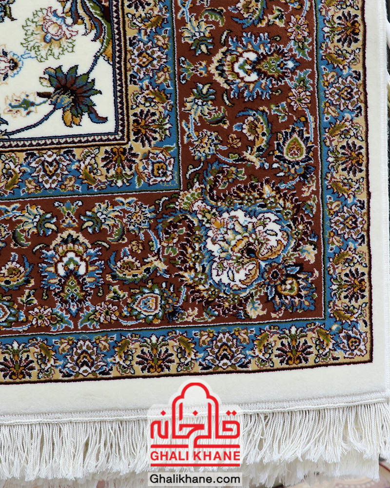 فرش نگین مشهد 700 شانه کد 2591 کرم حاشیه مسی