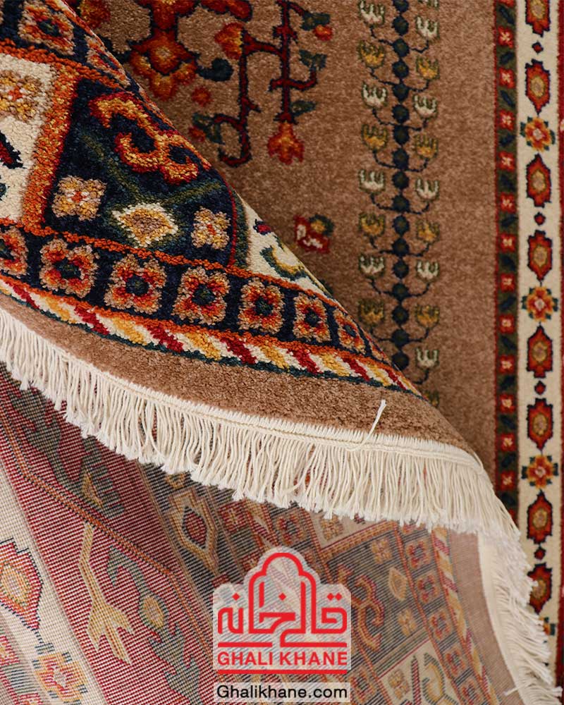 گلیم فرش ماشینی ساوین طرح بهرخ شکلاتی
