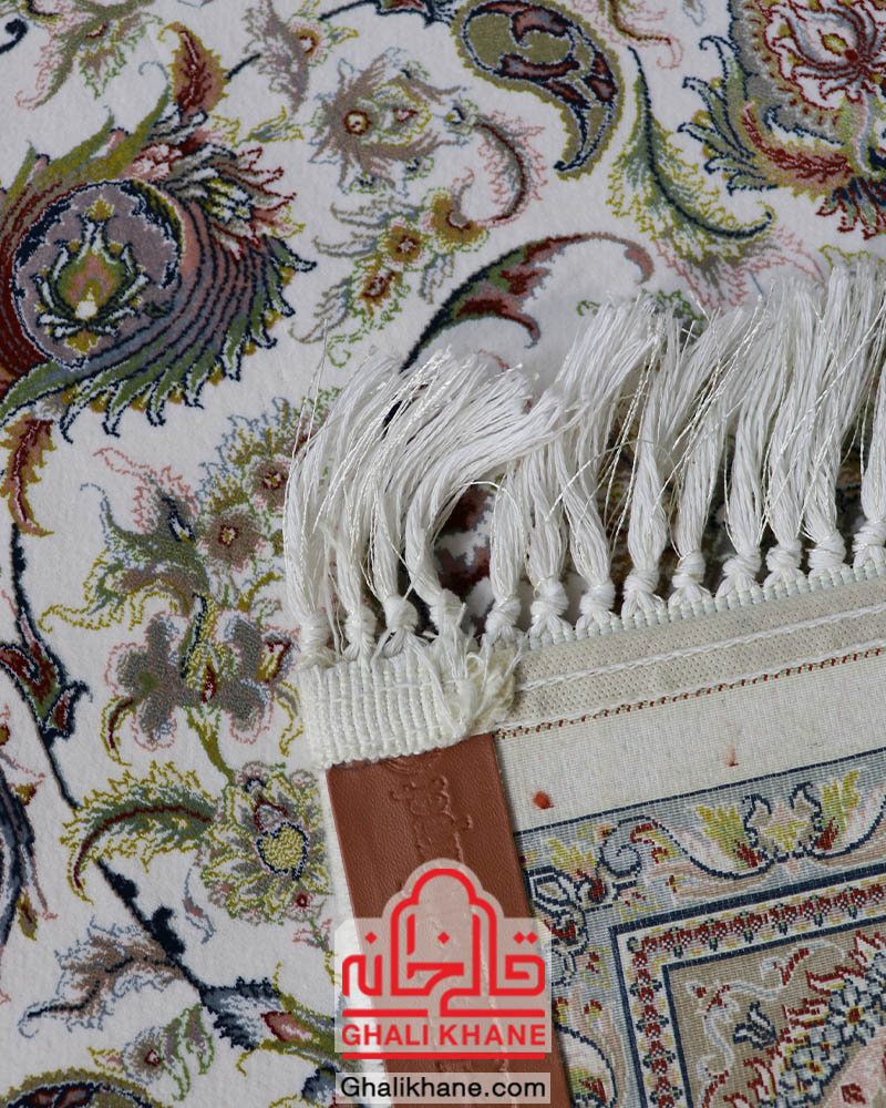 فرش زمرد مشهد 1500 شانه کد 45000 طرح افشان کرم حاشیه کرم