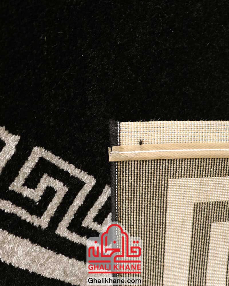 گلیم فرش ماشینی ساوین کد 4093 طرح ورساچه مشکی