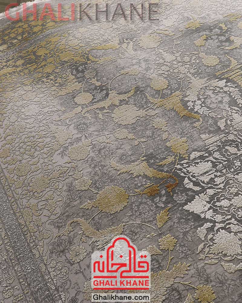 فرش طوسی طلایی گل برجسته
