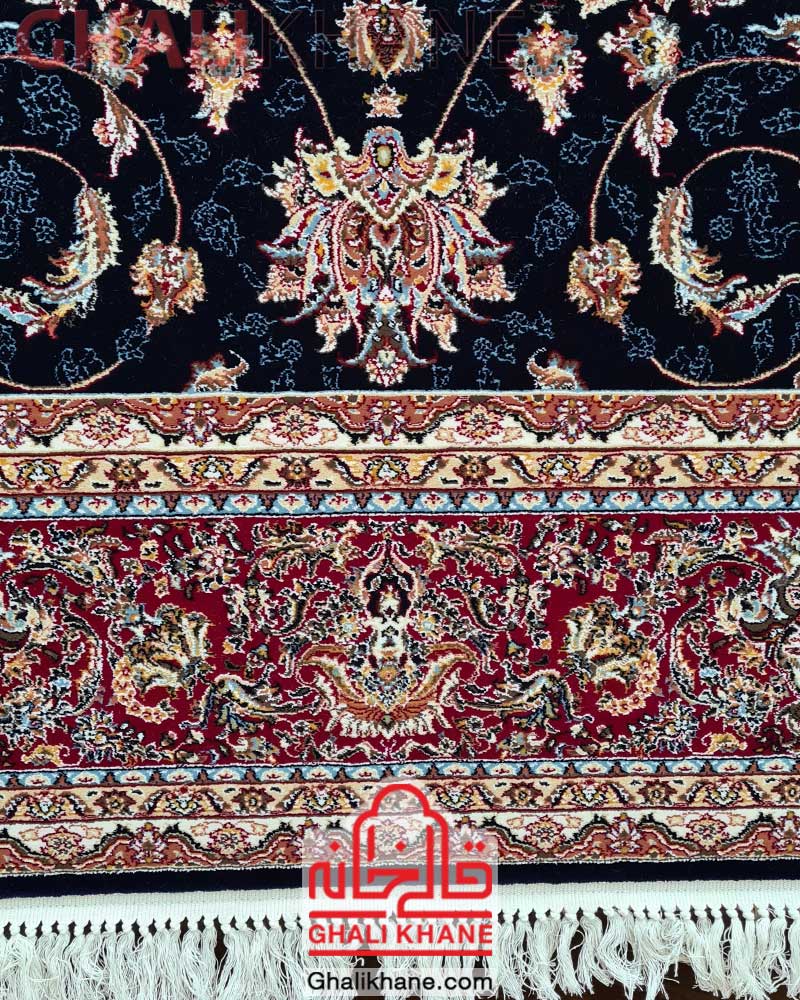 فرش زمرد مشهد کد 25010 سرمه ای حاشیه لاکی