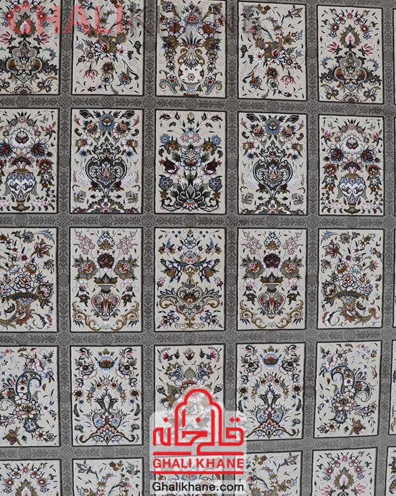 فرش زمرد مشهد کد 30005 کرم گل برجسته